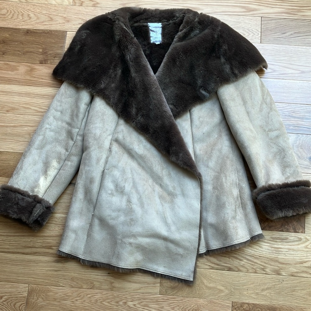 Jennifer Lopez Brown and Tan Faux Fur Coat